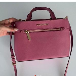 Micheal Kors Hailee satchel xs